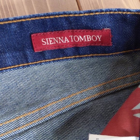 Lucky Brand Jeans Sienna Tomboy Straight Leg Distressed Jeans - Picture 3 of 12